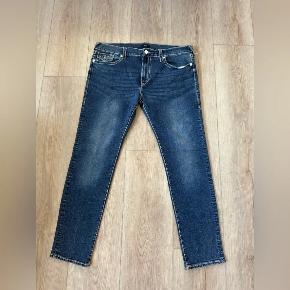 True Religion Blue Skinny Jeans with Classic Style 👖